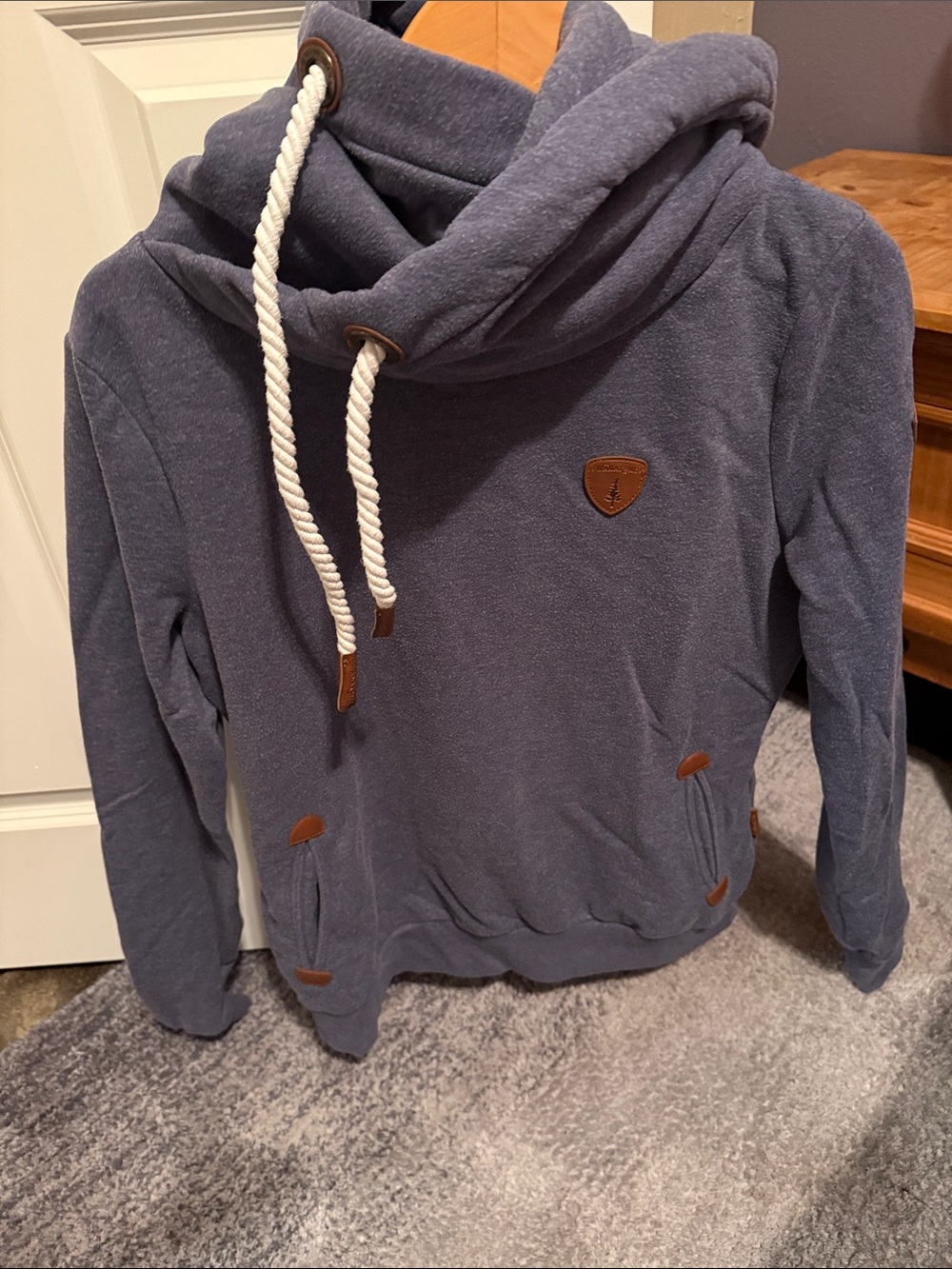 Wanakome Slate Blue Pullover Hoodie with Rope Drawstrings